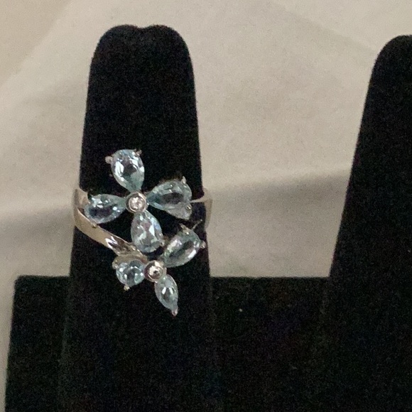 Silver (925) topaz floral ring - Picture 1 of 8